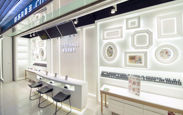 美甲店裝修要注意什么？30平方裝修大概要多少錢？