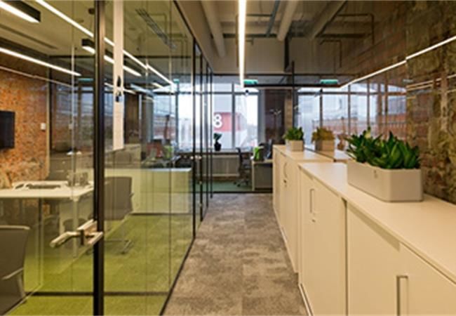 現代簡約辦公室裝修設計風格在潮流的道路上從未止步