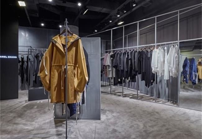 針對不同受眾群體，合肥服裝店的裝修設計亦不同