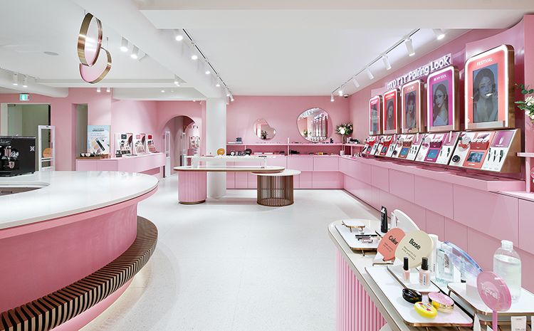 合肥化妝品店裝修怎樣才能使店面形象有特色呢？